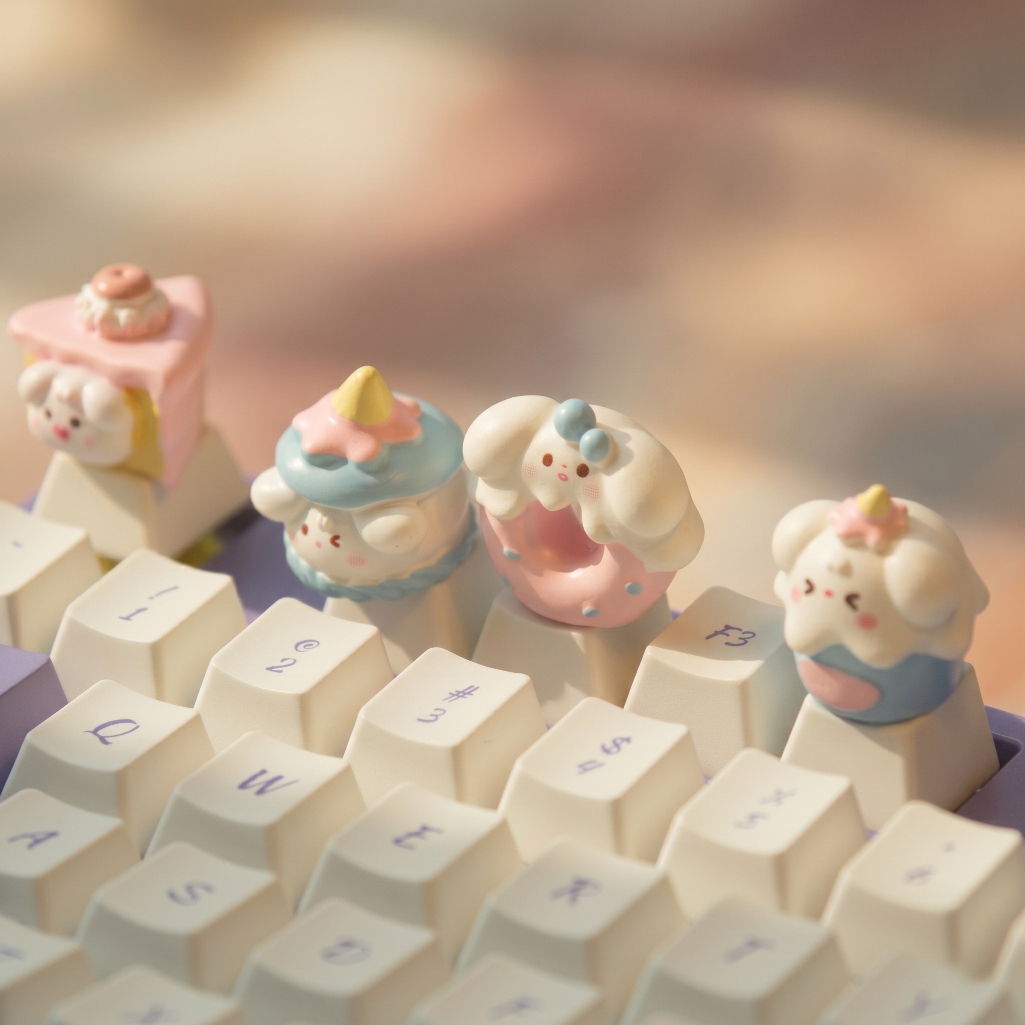 Gaming Set Accessories - Cute Cake Keycaps Set INS Style