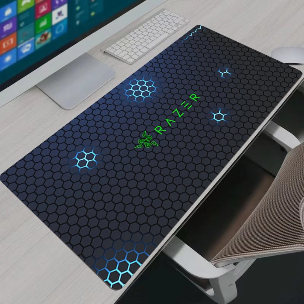 Razer Hexagon Mouse Pad Anime  - Gaming Accessories Razer avaliação e preço